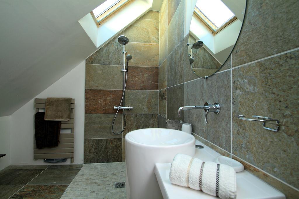 Hotel Spa Le Miel Des Muses Brive-la-Gaillarde Oda fotoğraf